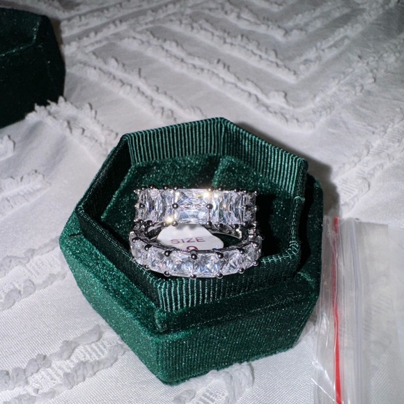 Bomb Party Accessories - Bomb Party April 2025 Ring